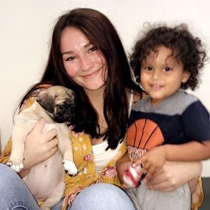 Meet your Posher, Lacy